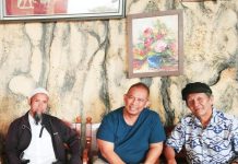 Jacob Ereste : THR Atau Bingkisan Lebaran Penghias Kegembiraan Hati Dalam Kebahagiaan Yang Penuh Rasa Syukur Keada Tuhan
